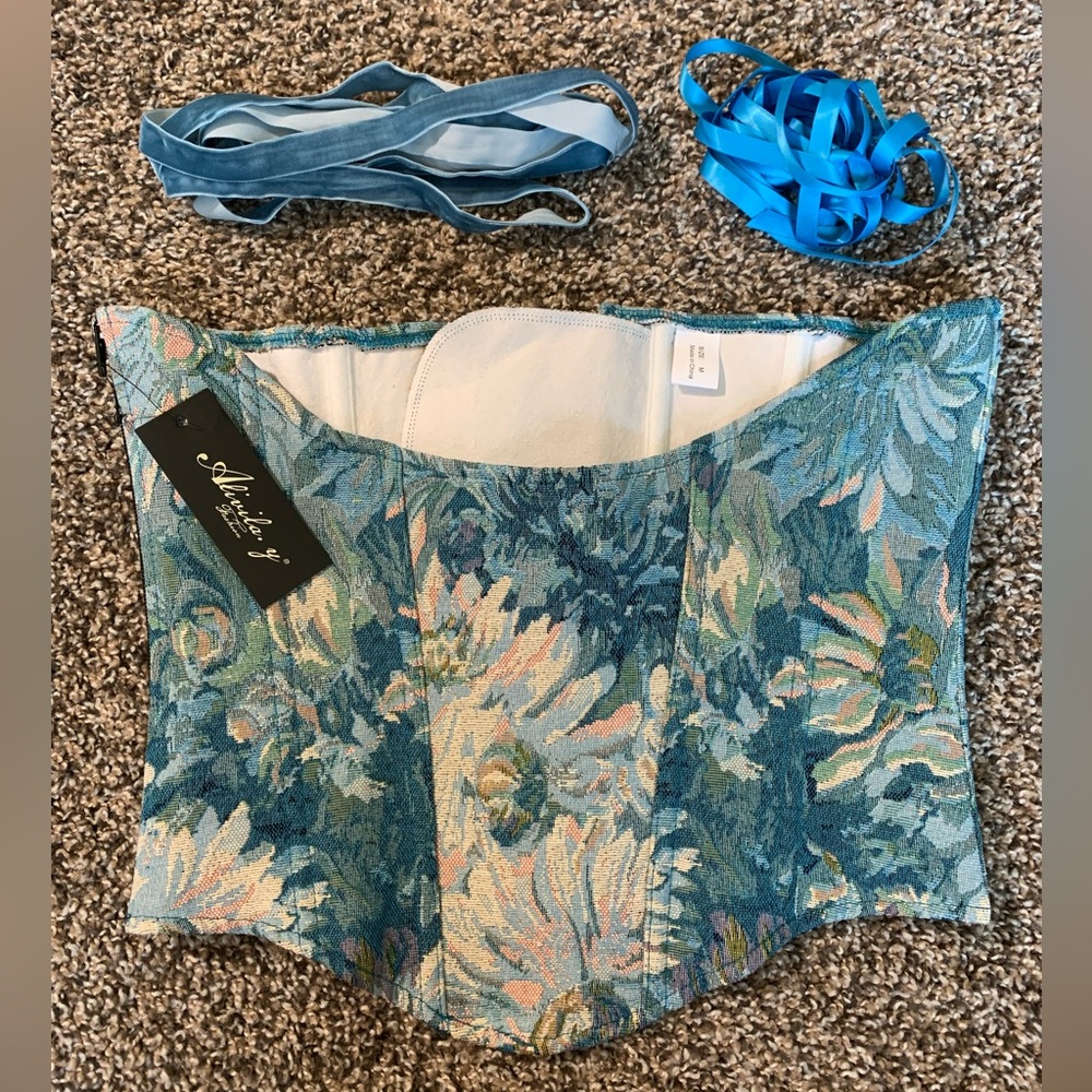 Blue floral underbust corset w/zipper